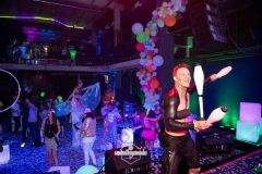 Corporate-birthday-party-organic-neon-balloon-garland