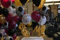 Soccer-themed-helium-filled-balloon-bouquet