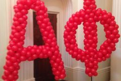 Fraturnity-Sorority-greek-letter-balloon-sculpture